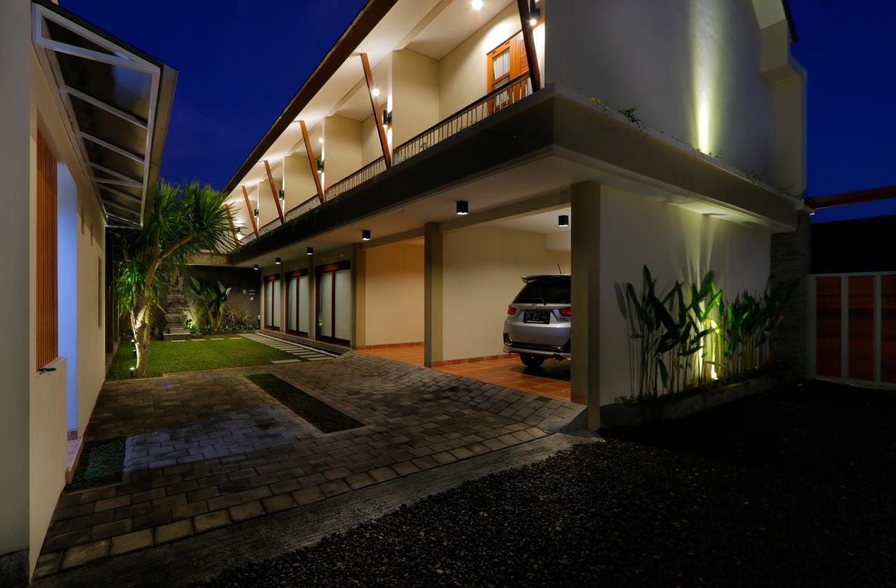 Iconic Bali Living Bed & Breakfast Dempasar Exterior foto