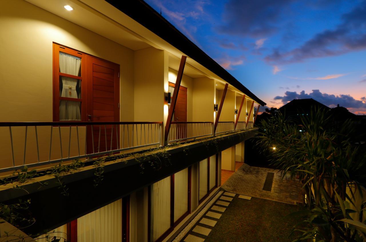 Iconic Bali Living Bed & Breakfast Dempasar Exterior foto