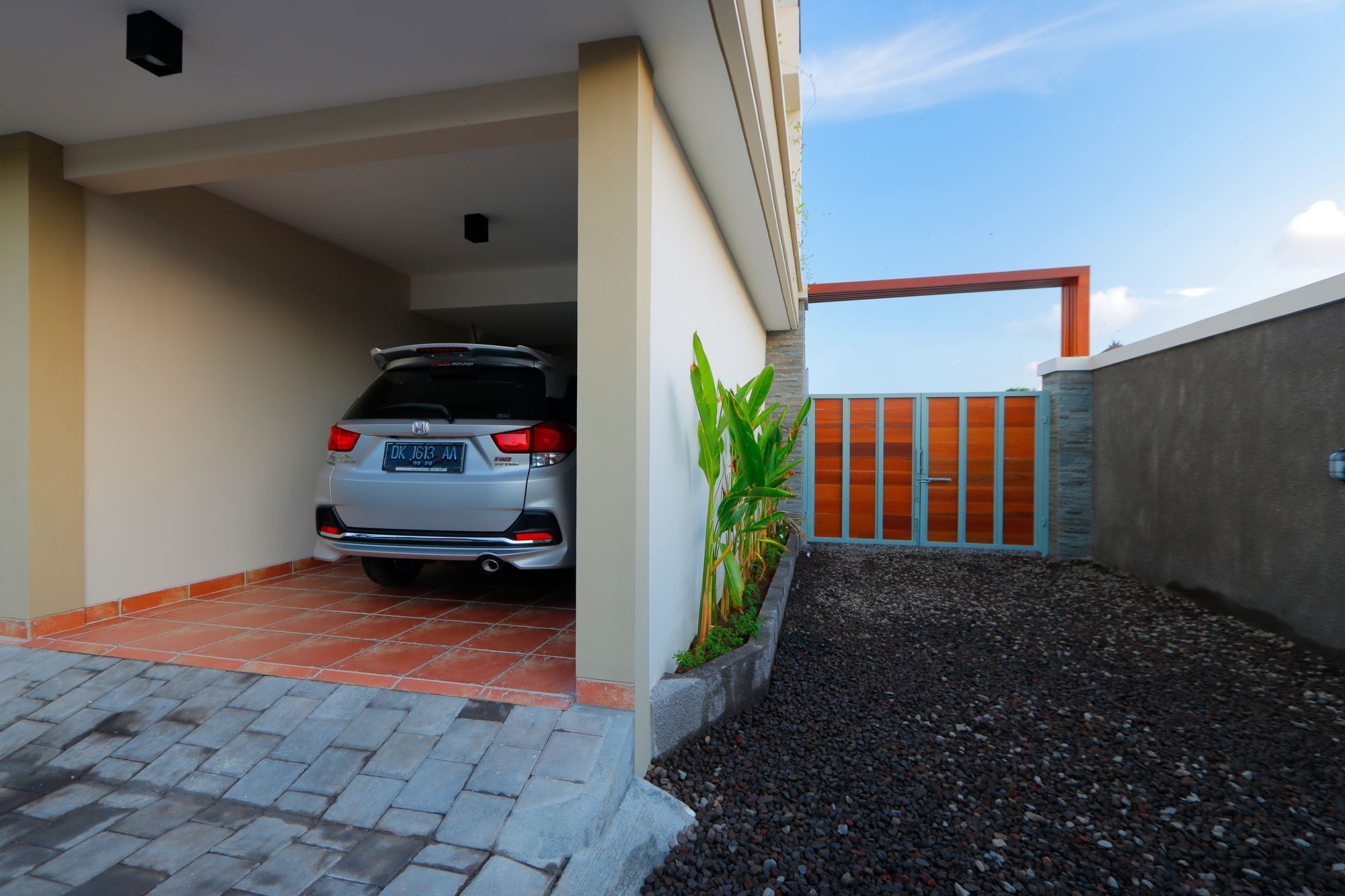 Iconic Bali Living Bed & Breakfast Dempasar Exterior foto